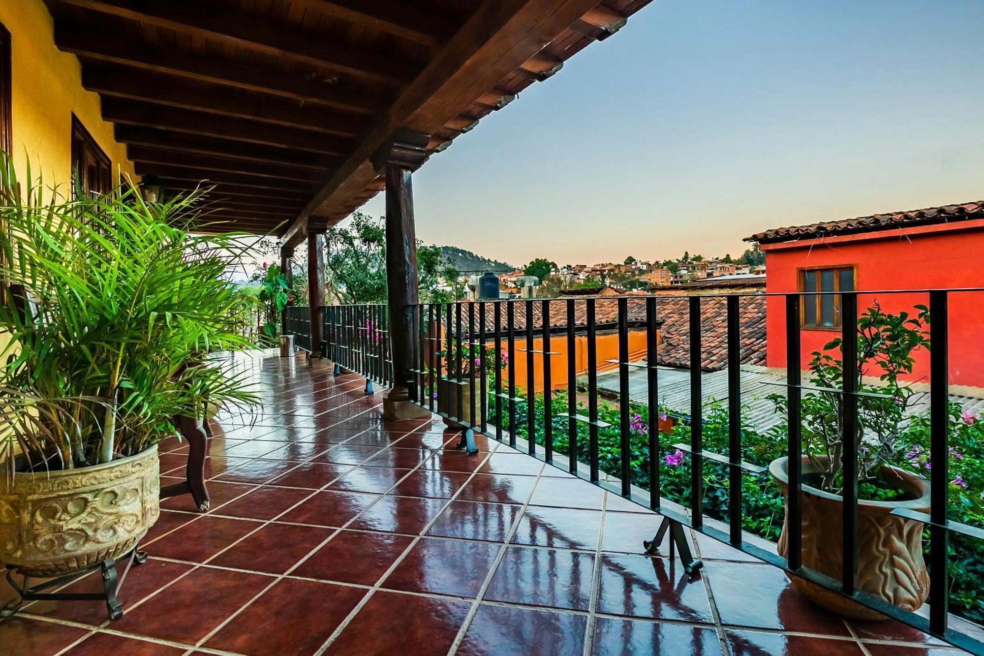 Oyo Posada De Los Angeles, Pátzcuaro Exterior foto