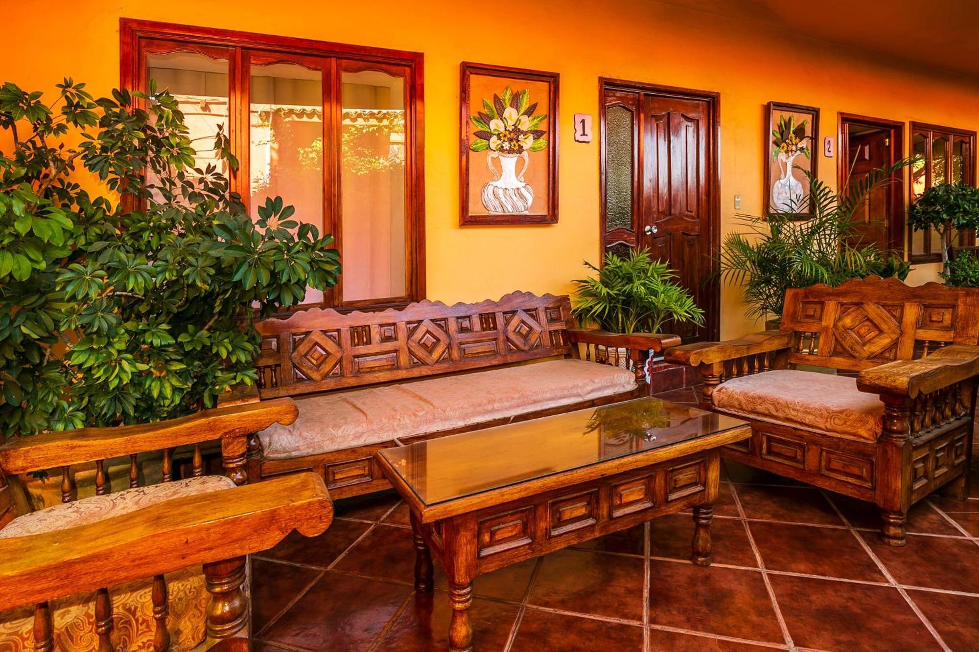 Oyo Posada De Los Angeles, Pátzcuaro Exterior foto